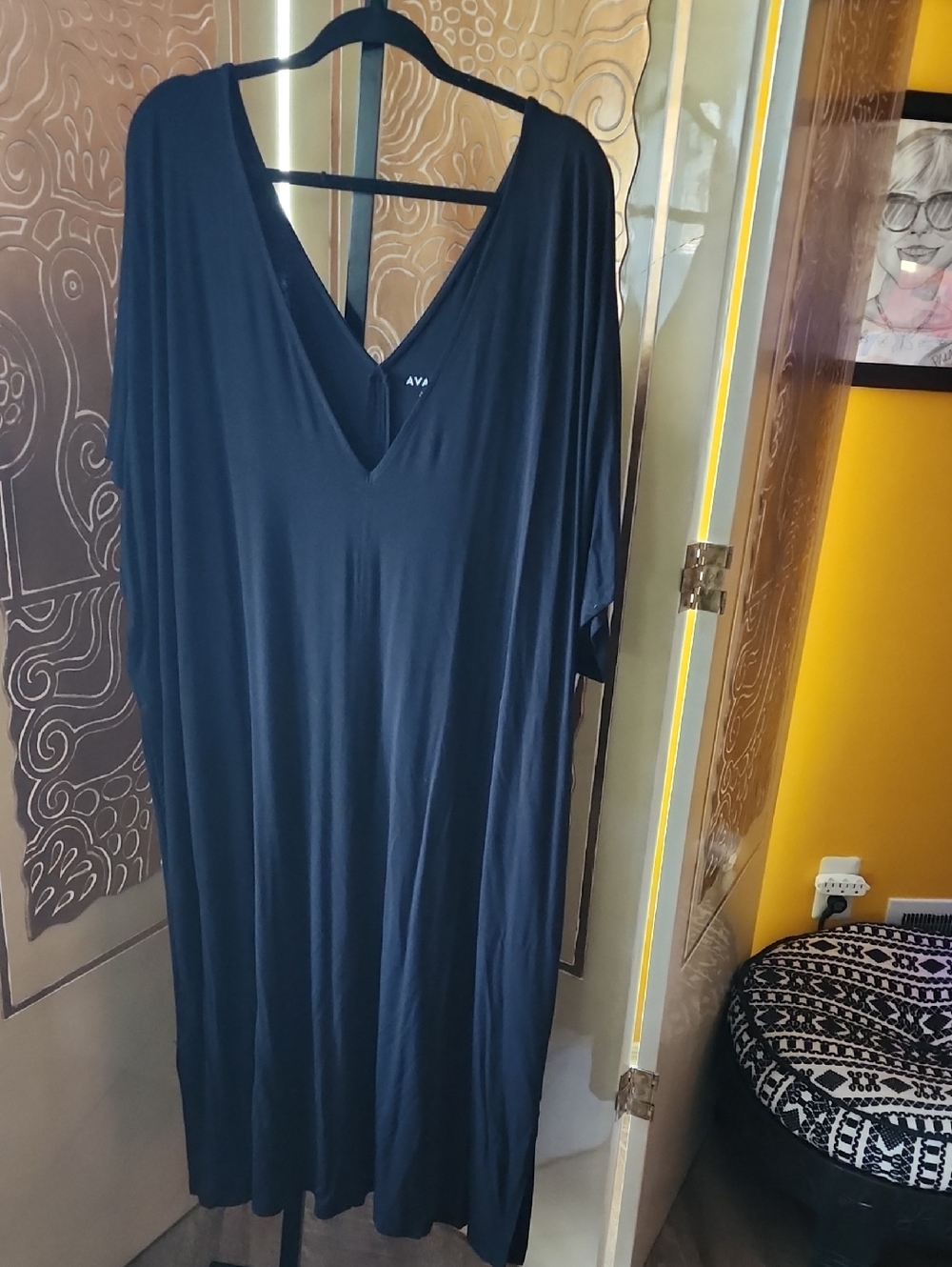 Ava & Viv Black Midi Dress